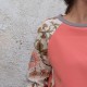 Sweatshirt corail manche motif fleuris